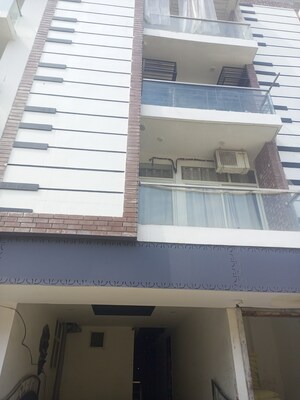3 BHK Builder Floor For Sale in Sector 73