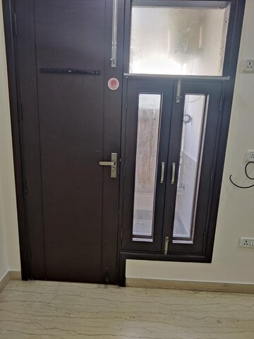 Building Lobby in 3 BHK Builder Floor at Malviya Nagar – for Rent