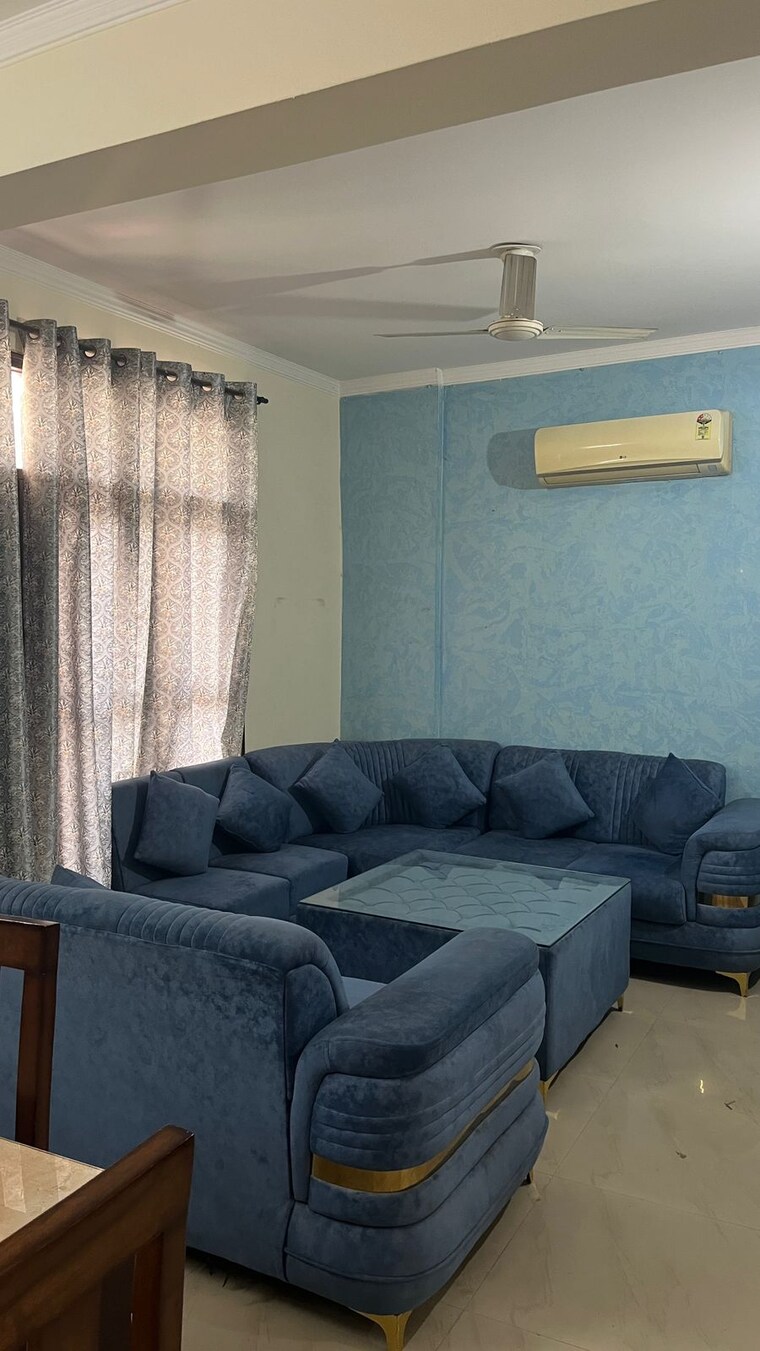 Living Room, maya-garden-city 3 Bedroom 1800 Sq.Ft. Apartment In Lohgarh Zirakpur 9399770