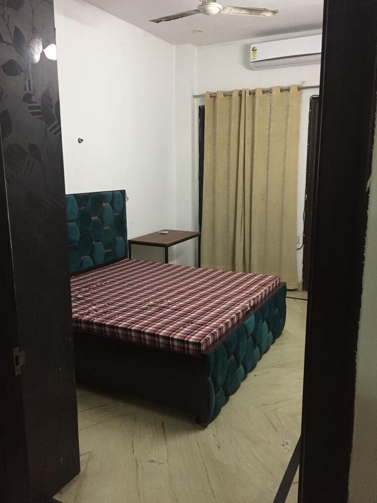 Bedroom, sector 46 2 Bedroom 1397 Sq.Ft. Builder Floor In Sector 46 Gurgaon 9399785