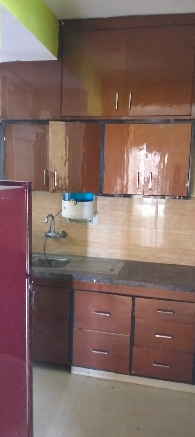 Kitchen, omaxe-residency-ii 3.5 Bedroom 1775 Sq.Ft. Apartment In Gomti Nagar Lucknow 9399819