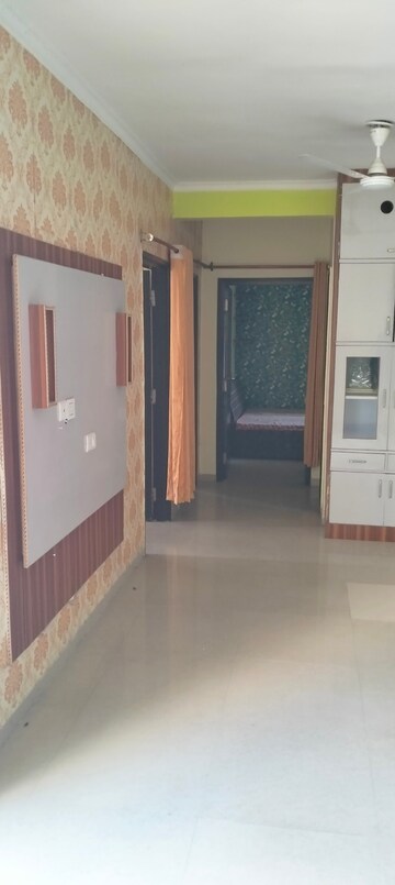 Building Lobby in 3.5 BHK Apartment at Omaxe Residency II, Gomti Nagar – for Rent