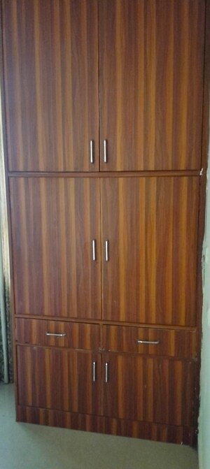 Furnished Amenities in 3.5 BHK Apartment at Omaxe Residency II, Gomti Nagar – for Rent