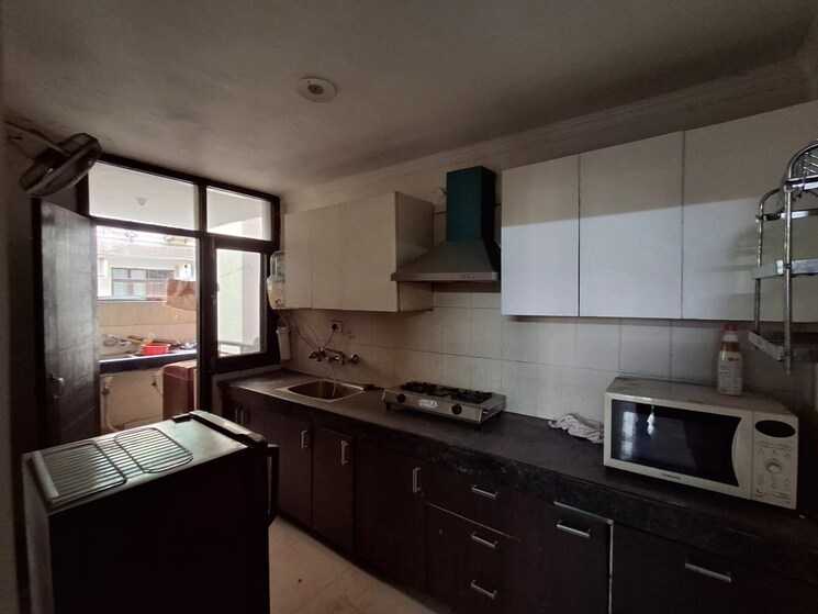 Kitchen, vip road 3 Bedroom 2400 Sq.Ft. Apartment In Vip Road Zirakpur 9399812