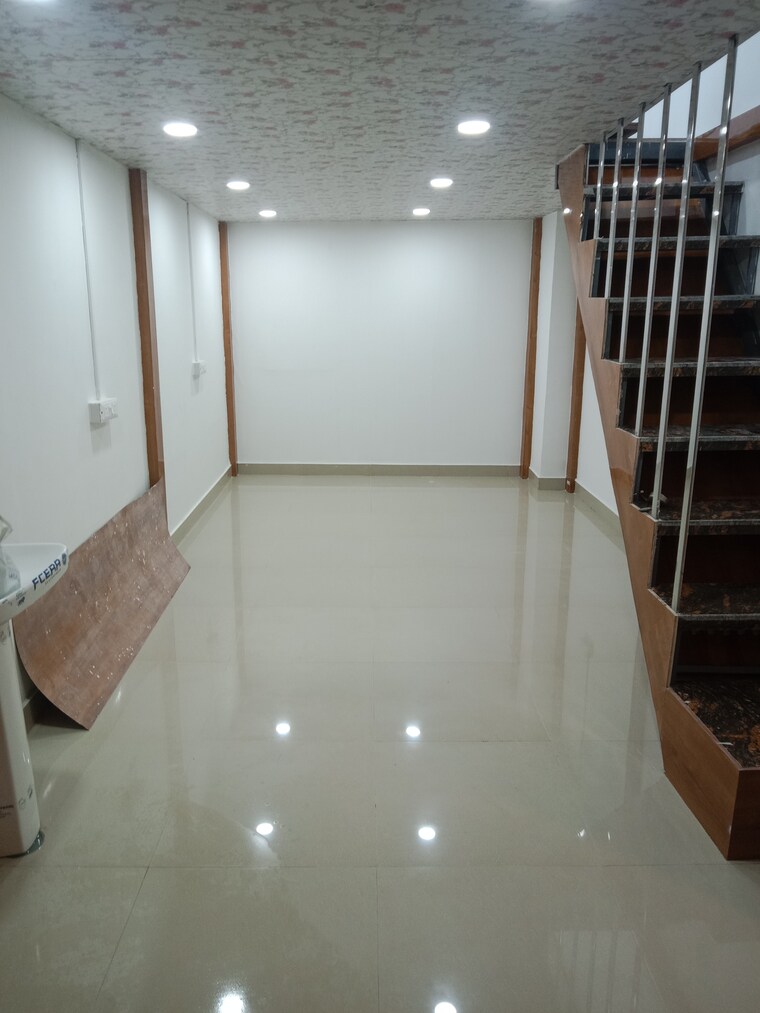 undefined, gaur-city-center Commercial Shop 450 Sq.Ft. In Sector 4 Greater Noida Greater Noida 9399868