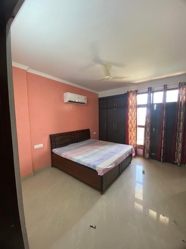 Bedroom, ambala highway 4 Bedroom 1800 Sq.Ft. Apartment In Ambala Highway Zirakpur 9399924