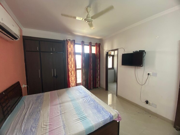 Bedroom, ambala highway 4 Bedroom 1800 Sq.Ft. Apartment In Ambala Highway Zirakpur 9399924