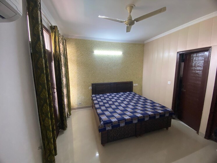 Bedroom, ambala highway 4 Bedroom 1800 Sq.Ft. Apartment In Ambala Highway Zirakpur 9399924