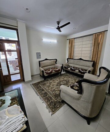 Living Room in 4 BHK Apartment at Ambala Highway – for Rent
