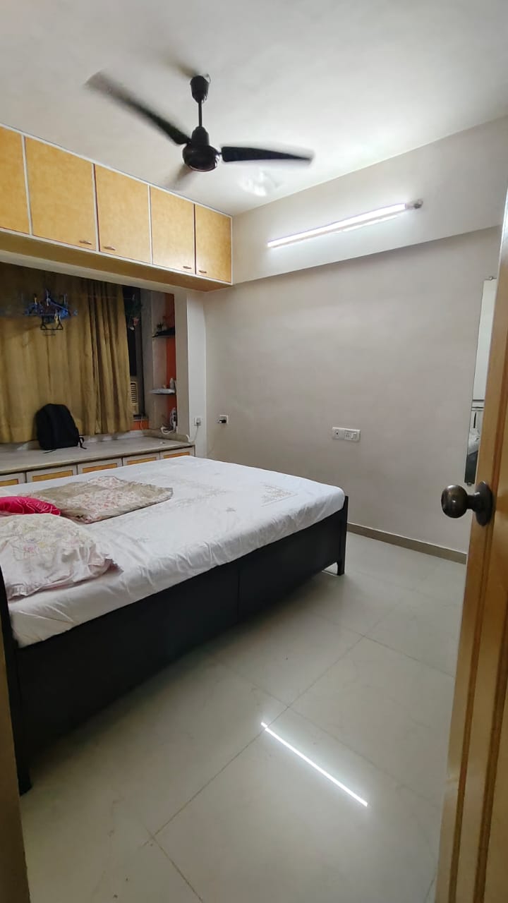 1 BHK Apartment For Sale in Swapnalok Apartment Andheri