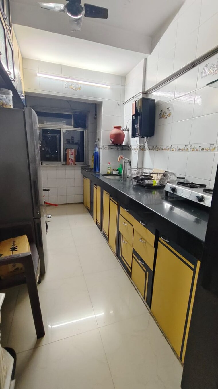 Kitchen, swapnalok-apartment-andheri 1 Bedroom 400 Sq.Ft. Apartment In Andheri East Mumbai 9400109