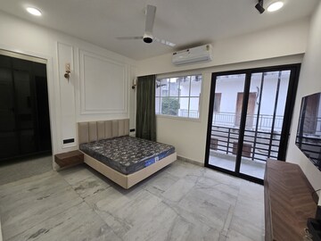 Bedroom in 2 BHK Builder Floor at Sector 46 – for Rent
