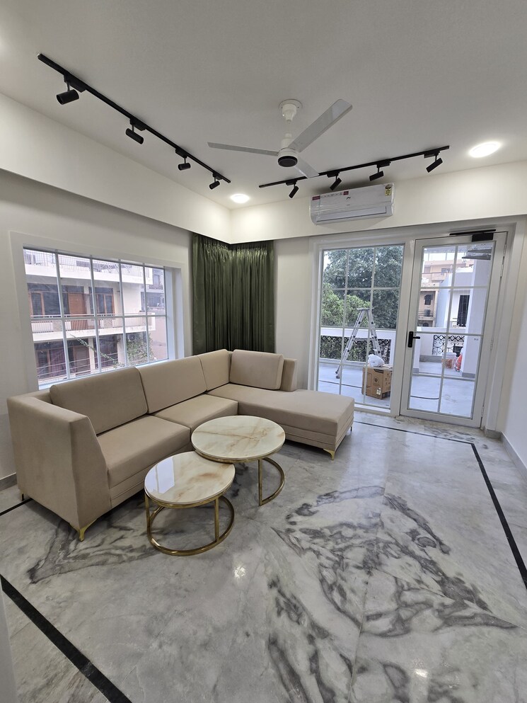 Living Room, sector 46 2 Bedroom 200 Sq.Yd. Builder Floor In Sector 46 Gurgaon 9399943