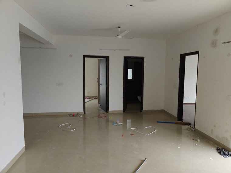 Room, emaar-palm-gardens 3.5 Bedroom 1900 Sq.Ft. Apartment In Sector 83 Gurgaon 9400393