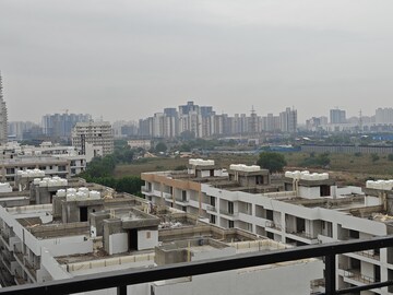 3.5 BHK Apartment – Exterior View View at Emaar Palm Gardens, Sector 83 - for Rent