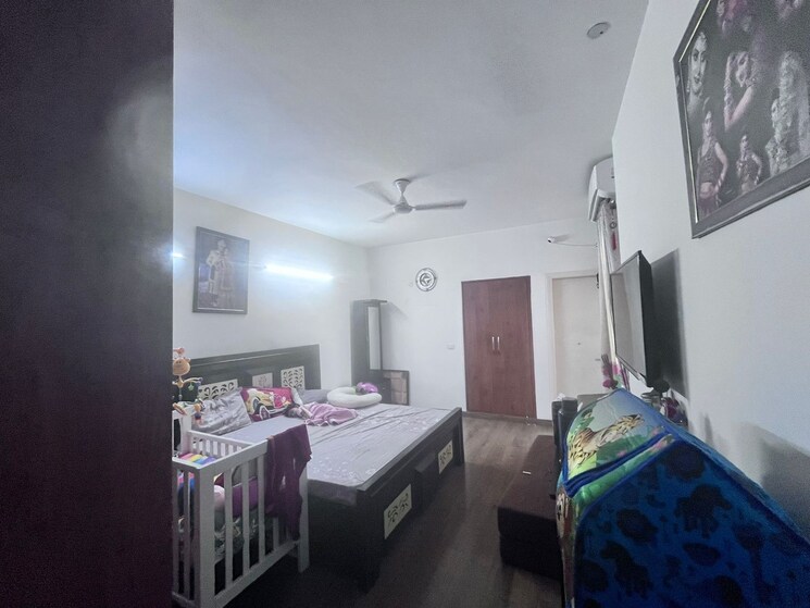 Master Bedroom, emaar-palm-gardens 3 Bedroom 1720 Sq.Ft. Apartment In Sector 83 Gurgaon 9400374