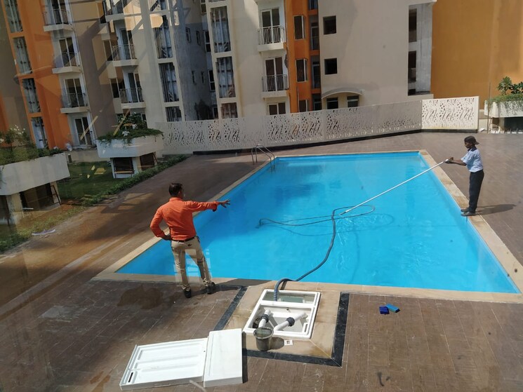 Swimming Pool, dasna 2 Bedroom 845 Sq.Ft. Apartment In Dasna Ghaziabad 9400380