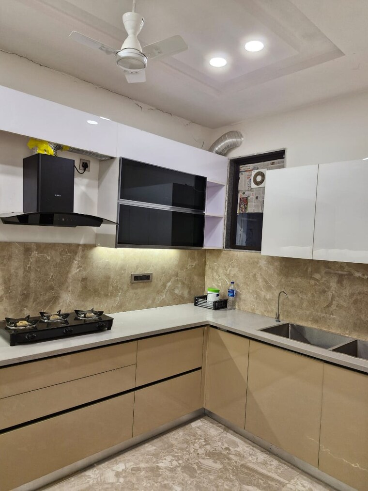 Kitchen, sector 55 1.5 Bedroom 850 Sq.Ft. Builder Floor In Sector 55 Gurgaon 9400429