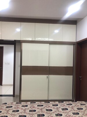 Room in 3.5 BHK Apartment at L&T Raintree Boulevard, Hebbal – for Sale