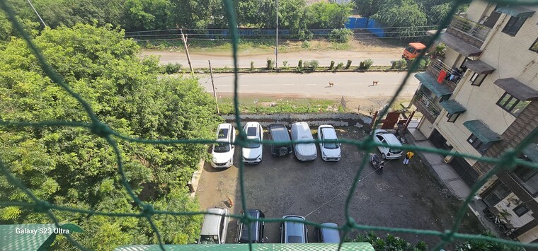  Parking, rohini sector 25 3 Bedroom 900 Sq.Ft. Builder Floor In Rohini Sector 25 Delhi 9400589