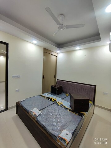 Bedroom in 2 BHK Builder Floor at Sector 31 – for Rent
