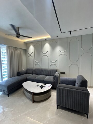 2.5 BHK Apartment For Rent in Kbj One, Goregaon West