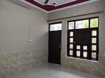 Room in 2 BHK Apartment at Saya Gold Avenue, Vaibhav Khand – for Sale