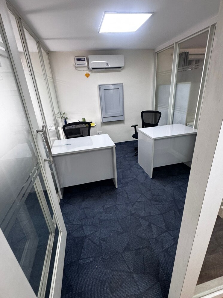 Floor Plan, sector 62 Commercial Office Space 4000 Sq.Ft. In Sector 62 Noida 9400913