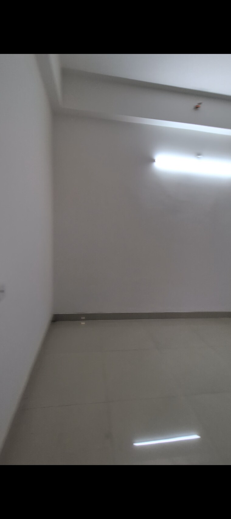 Room, palm-marina-suites 2 Bedroom 860 Sq.Ft. Apartment In Nh 24 Ghaziabad 9400938