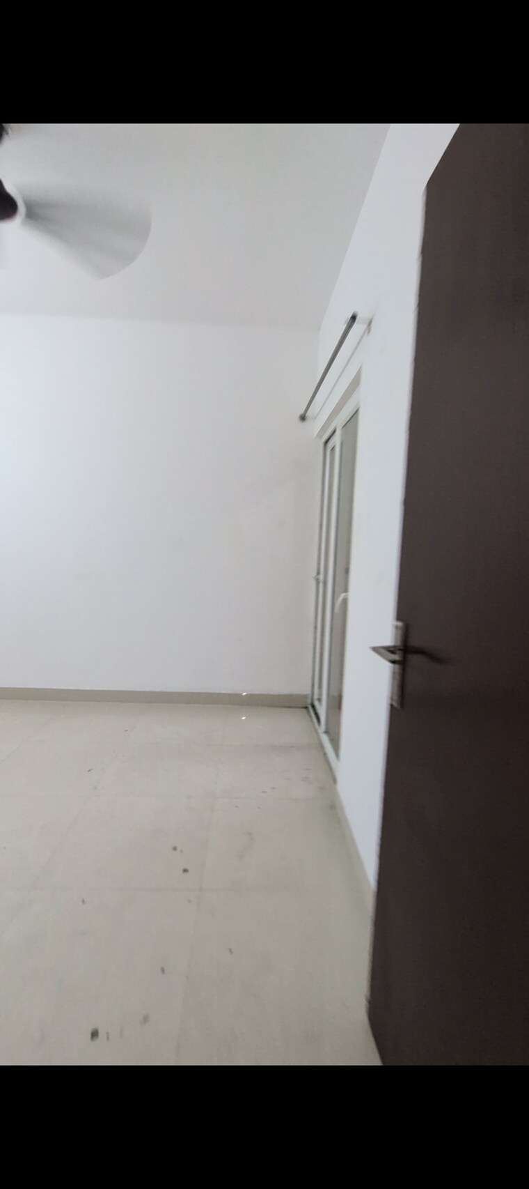 undefined, palm-marina-suites 2 Bedroom 860 Sq.Ft. Apartment In Nh 24 Ghaziabad 9400938