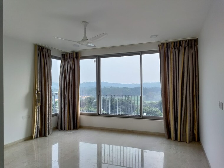 Room, oberoi-realty-esquire 3 Bedroom 1366 Sq.Ft. Apartment In Goregaon East Mumbai 9400926
