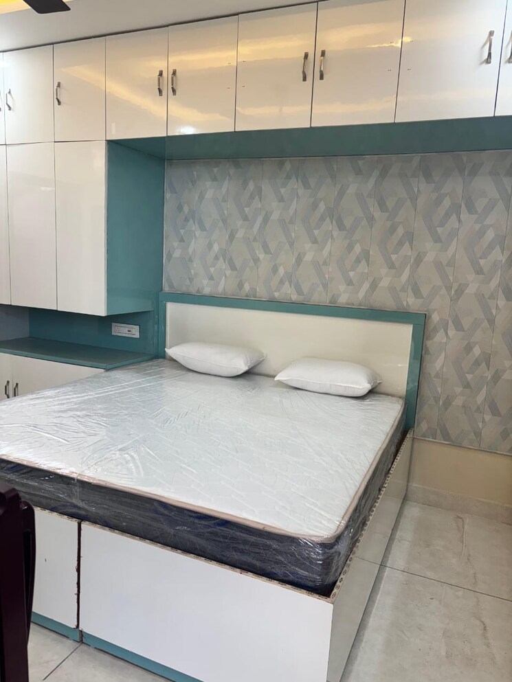 Bedroom, sushma-grande-nxt 1 Bedroom 1000 Sq.Ft. Apartment In Lohgarh Zirakpur 9400943