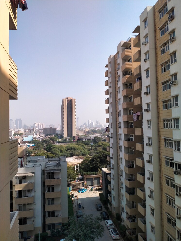 Exterior View, tulip-lemon 2 Bedroom 526 Sq.Ft. Apartment In Sector 69 Gurgaon 9400959