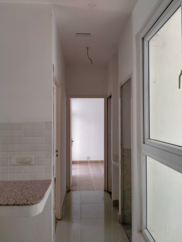 undefined, tulip-lemon 2 Bedroom 526 Sq.Ft. Apartment In Sector 69 Gurgaon 9400959