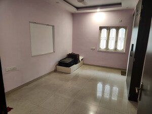  Office Space For Rent in Bbd Bagh