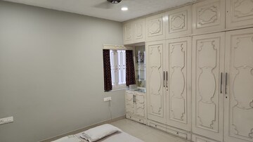 Room in  Office Space at Bbd Bagh – for Sale