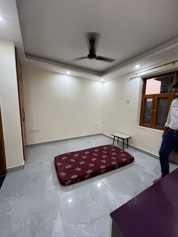 Bedroom in 3 BHK Builder Floor at Sushant Lok 3, Sector 57 – for Rent