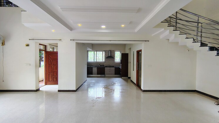 Room, thanisandra 4 Bedroom 3500 Sq.Ft. Villa In Thanisandra Bangalore 9401295