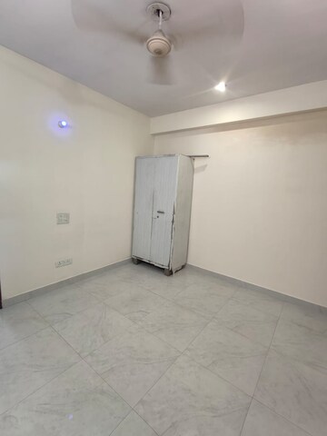 Room in 1.5 BHK Builder Floor at Saket – for Rent