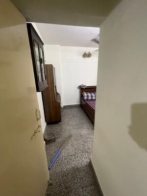 Team Area in 1 BHK Apartment at Hill Garden, Manpada – for Rent