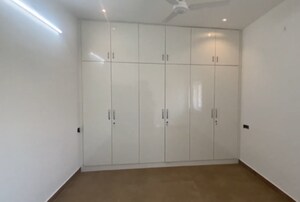 Room in 2 BHK Builder Floor at Marathahalli – for Sale