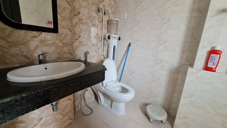 Bathroom, kw-srishti 2.5 Bedroom 1150 Sq.Ft. Apartment In Raj Nagar Extension Ghaziabad 9401411