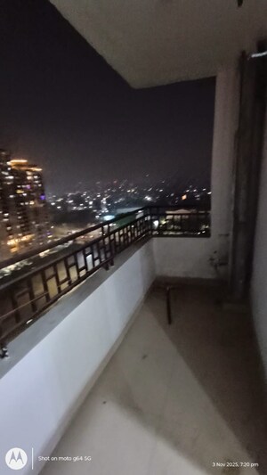 Balcony in 4 BHK Apartment at Kbnows Apartment, Sector 16 Greater Noida – for Rent