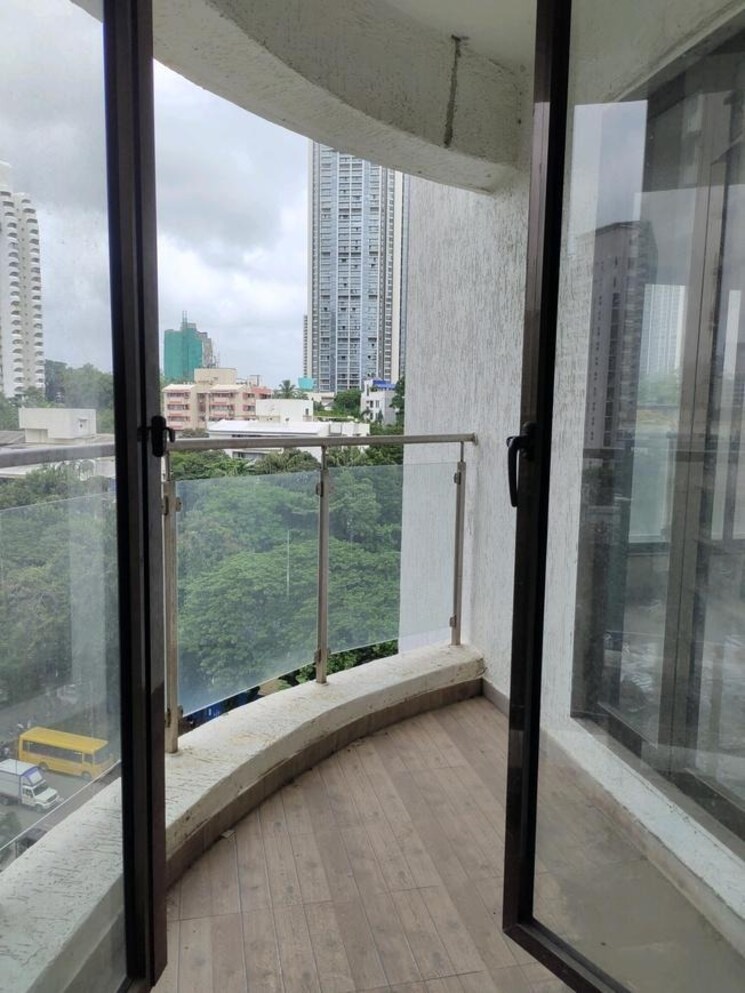 Balcony, oberoi-mall 2 Bedroom 707 Sq.Ft. Apartment In Goregaon East Mumbai 5736151