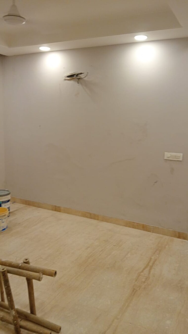 Room, greater kailash i 3 Bedroom 1850 Sq.Ft. Apartment In Greater Kailash I Delhi 9401739