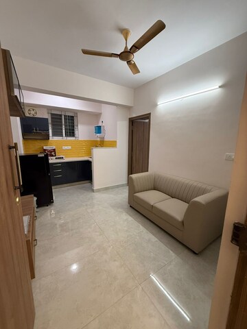 Room in 1 BHK Builder Floor at Marathahalli – for Rent