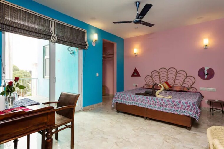 Bedroom, greater kailash i 3 Bedroom 1900 Sq.Ft. Apartment In Greater Kailash I Delhi 9401805