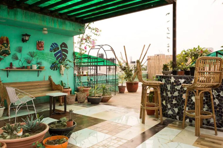 Living Room, greater kailash i 3 Bedroom 1900 Sq.Ft. Apartment In Greater Kailash I Delhi 9401805