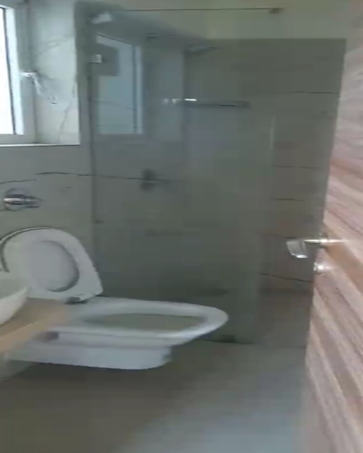 Bathroom, thapar-suburbia 2 Bedroom 975 Sq.Ft. Apartment In Chembur Mumbai 9401829