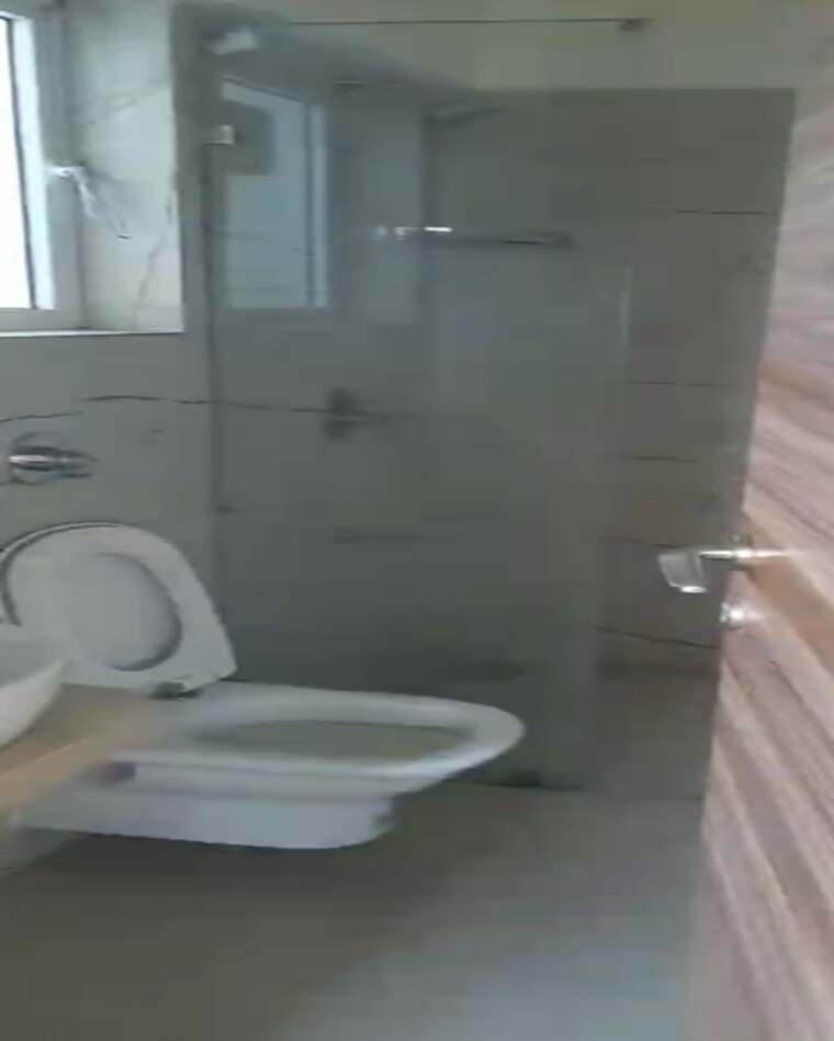 Bathroom, thapar-suburbia 2 Bedroom 975 Sq.Ft. Apartment In Chembur Mumbai 9401829